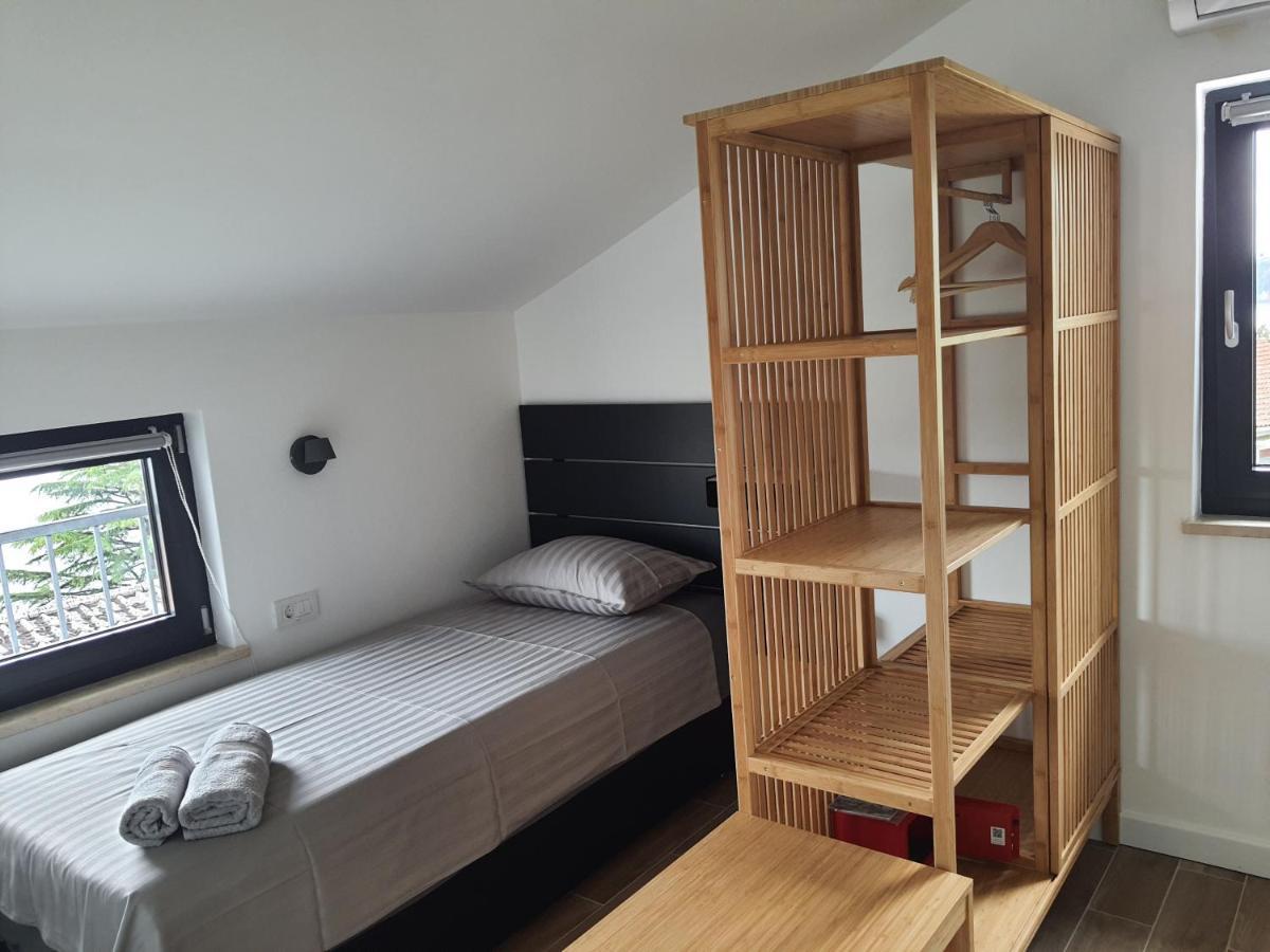 Apartments Krista Medveja Luaran gambar