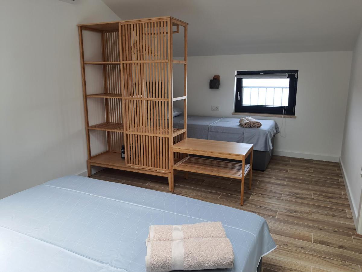 Apartments Krista Medveja Luaran gambar