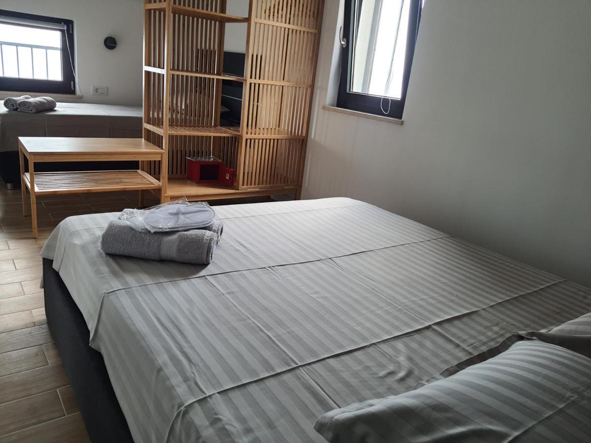 Apartments Krista Medveja Luaran gambar