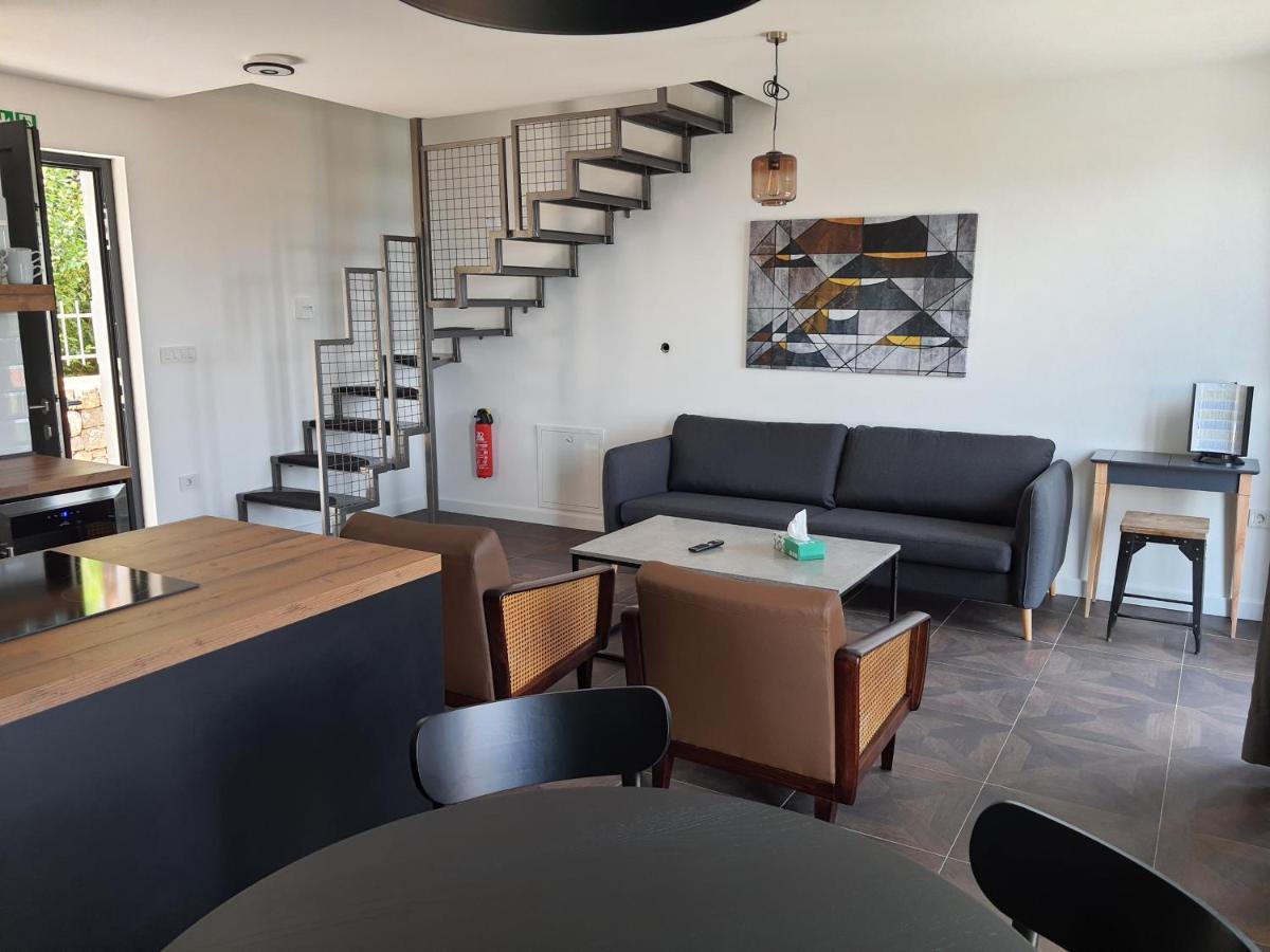 Apartments Krista Medveja Luaran gambar